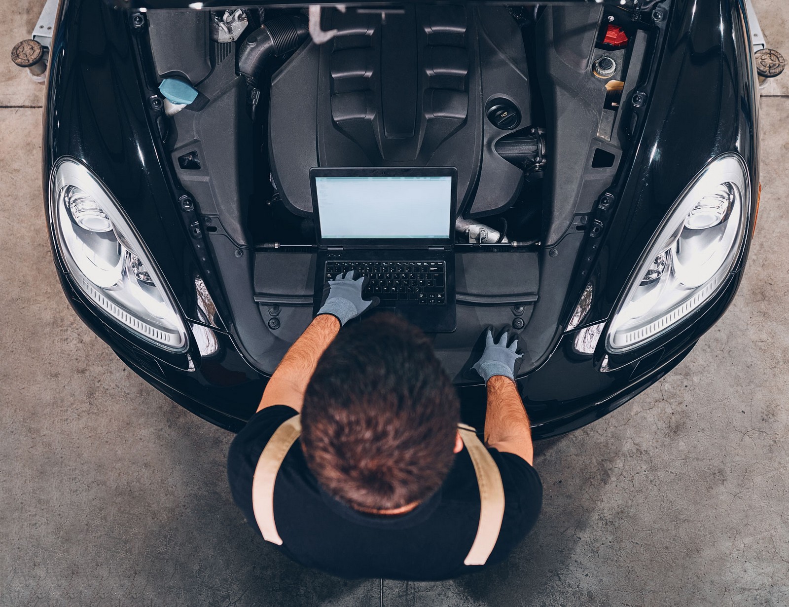
    
        Blog | Explaining different types of diagnostic scans offered by car scanning services